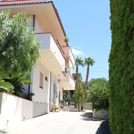 Panzió La Piccola Oasi 4*