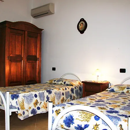 Frühstückspension La Piccola Oasi 4*