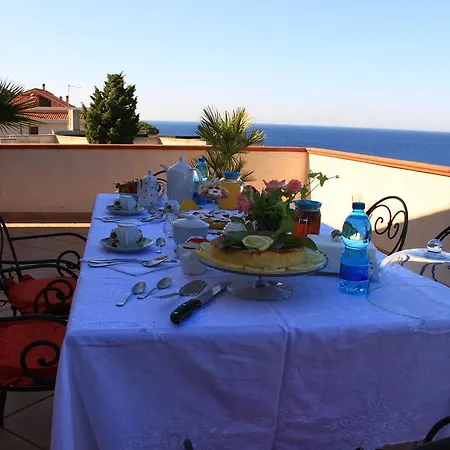 La Piccola Oasi Lazzaro